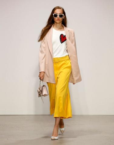 Oscar de la Renta NYFW: Τι είδαμε στο catwalk του οίκου; Oscar de la Renta NYFW: Τι είδαμε στο catwalk του οίκου;