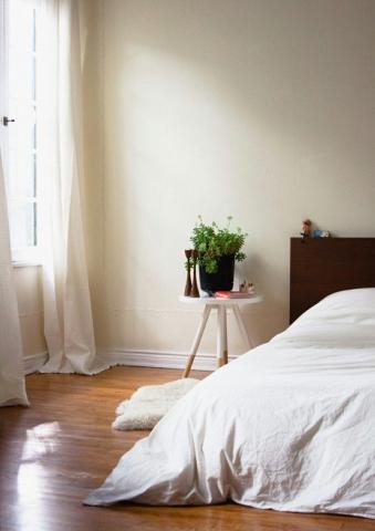 Τι λες για ένα εναλλακτικό item που θα αλλάξει ολοκληρωτικά τη διακόσμηση του υπνοδωματίου;  Τι λες για ένα εναλλακτικό item που θα αλλάξει ολοκληρωτικά τη διακόσμηση του υπνοδωματίου;