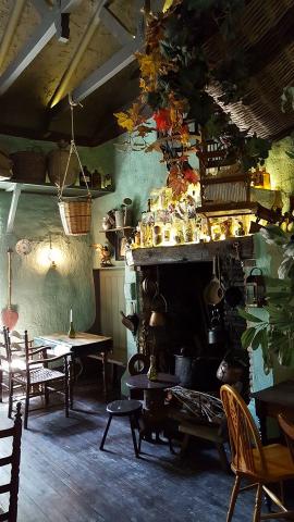 Little Kook: Ένα παραμυθένιο γλυκοπωλείο στο κέντρο του Ψυρρή Little Kook: Ένα παραμυθένιο γλυκοπωλείο στο κέντρο του Ψυρρή