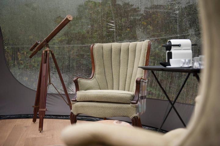 Sleeping in a bubble: Τα δωμάτια-φούσκες θα μας αδειάσουν τον κουμπαρά Sleeping in a bubble: Τα δωμάτια-φούσκες θα μας αδειάσουν τον κουμπαρά