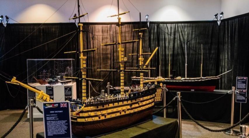 Έκθεση Travelling Bricks από τουβλάκια LEGO Έκθεση Travelling Bricks από τουβλάκια LEGO