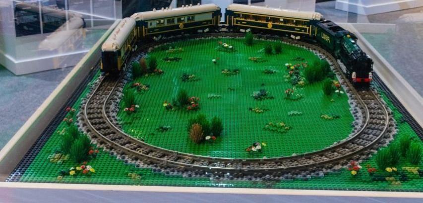 Έκθεση Travelling Bricks από τουβλάκια LEGO Έκθεση Travelling Bricks από τουβλάκια LEGO