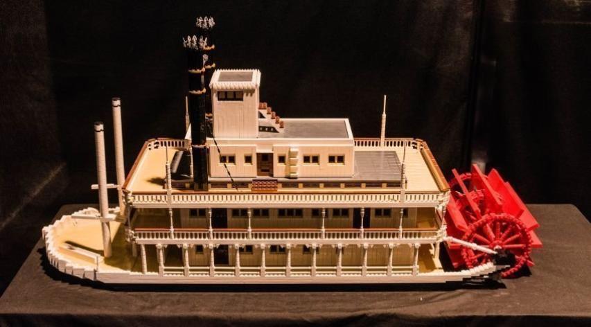 Έκθεση Travelling Bricks από τουβλάκια LEGO Έκθεση Travelling Bricks από τουβλάκια LEGO