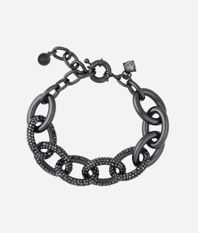 Η πρώτη συλλογή κοσμημάτων του Κarl Lagerfeld είναι πάμφθηνη! Πώς έτσι;