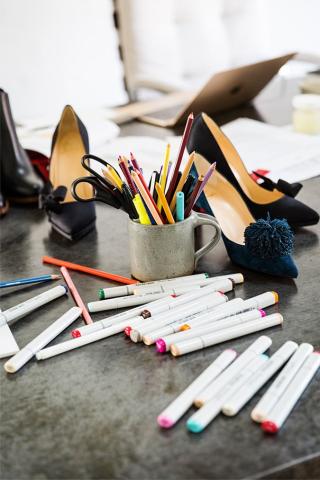 Η συνεργασία της Gwyneth Paltrow με τον Christian Louboutin έβγαλε εκθαμβωτικά παπούτσια