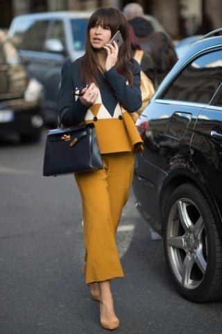 8 Style Tricks που κάνουν οι celebrities και δείχνουν ψηλότερες 8 Style Tricks που κάνουν οι celebrities και δείχνουν ψηλότερες