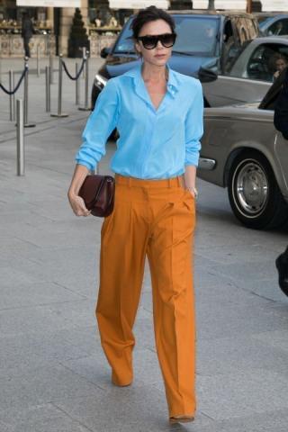8 Style Tricks που κάνουν οι celebrities και δείχνουν ψηλότερες 8 Style Tricks που κάνουν οι celebrities και δείχνουν ψηλότερες