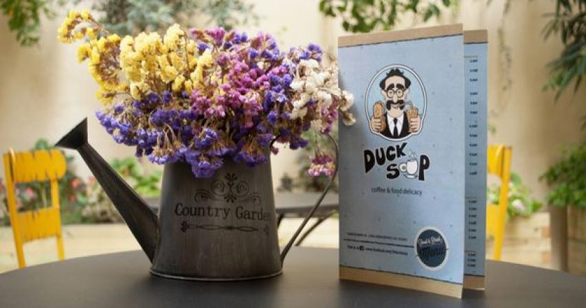 Το Duck Soup στη στοά Πεσματζόγλου είναι η μυστική γωνιά που πρέπει να ξέρεις