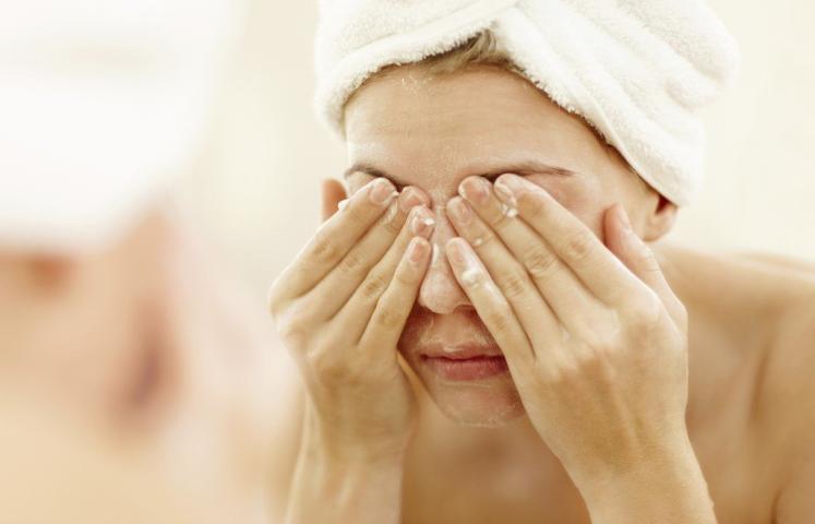 Shopping guide: 8 προϊόντα ντεμακιγιάζ που αξίζει να δοκιμάσεις Shopping guide: 8 προϊόντα ντεμακιγιάζ που αξίζει να δοκιμάσεις