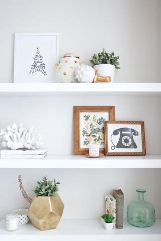 Έτσι θα είναι πιο όμορφα τα ράφια του σπιτιού σας