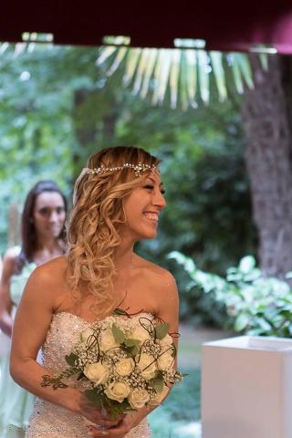 Μια Ιταλίδα παντρεύτηκε μόλις τον… εαυτό της! Μια Ιταλίδα παντρεύτηκε μόλις τον… εαυτό της!