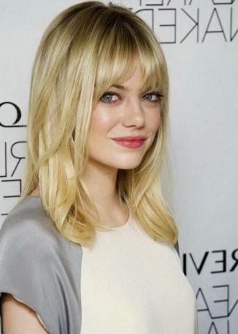 Εύκολα hairstyles για σένα που έχεις αφέλειες Εύκολα hairstyles για σένα που έχεις αφέλειες