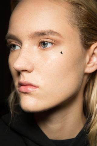 Τα beauty moments από την Εβδομάδα Μόδας στο Παρίσι που αξίζουν την προσοχή σου