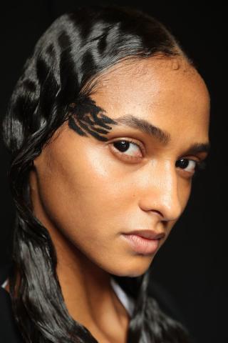 Τα beauty moments από την Εβδομάδα Μόδας στο Παρίσι που αξίζουν την προσοχή σου