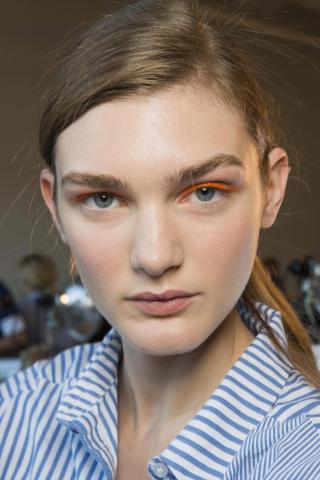 Οι τάσεις στο eyeliner που πρέπει να ξέρεις φέτος