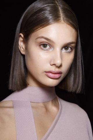 Οι τάσεις στο eyeliner που πρέπει να ξέρεις φέτος