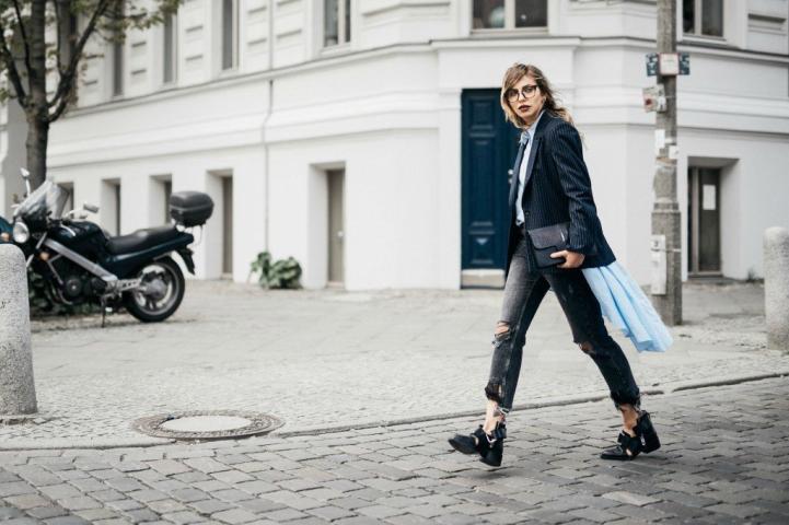 Στιλάτα outfits με μαύρο παντελόνι για να πάρεις έμπνευση