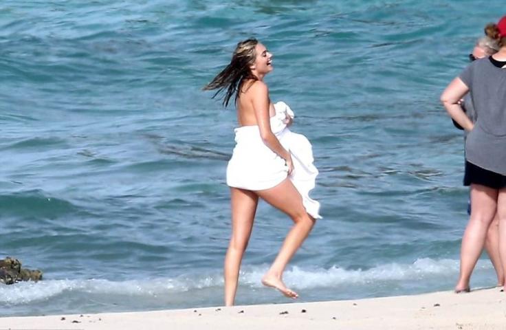 Η Kate Upton έπεσε από τα βράχια ενώ φωτογραφιζόταν για το Sports Illustrated