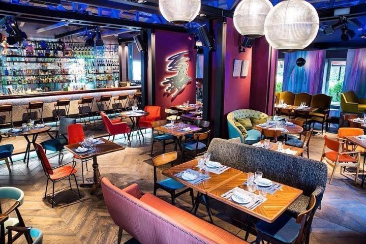 Artisanal: Ένα από τα πιο δημοφιλή μέρη στην Κηφισιά Artisanal: Ένα από τα πιο δημοφιλή μέρη στην Κηφισιά