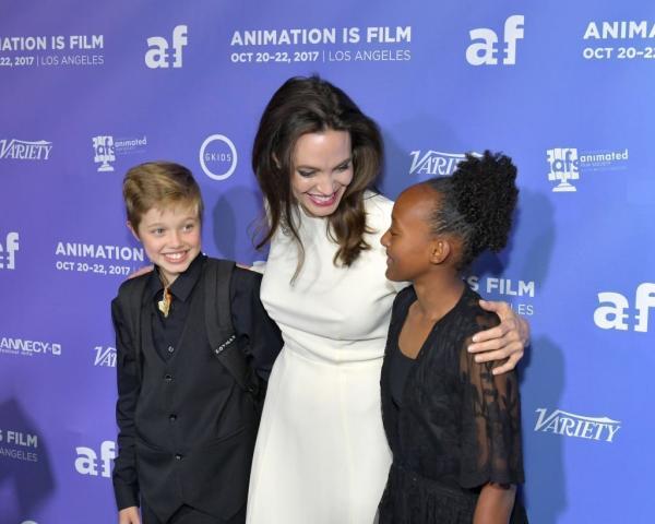 Red Carpet stories: Η Angelina Jolie με τις κόρες της 