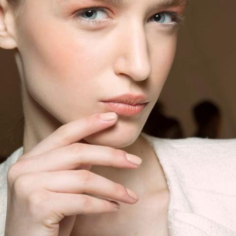 #manimonday: 9 χρώματα για το επόμενο μανικιούρ