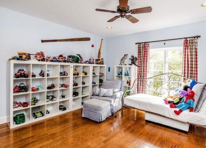 Νέα έπαυλη αξίας 8,55 εκατ. δολαρίων για την Kendall Jenner στο Beverly Hills Νέα έπαυλη αξίας 8,55 εκατ. δολαρίων για την Kendall Jenner στο Beverly Hills