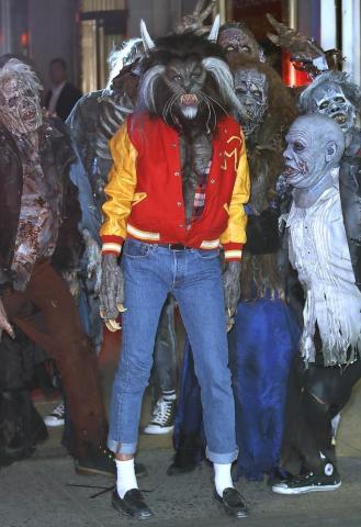 Η Heidi Klum ξέρει τι σημαίνει Halloween και μας αφήνει άφωνους