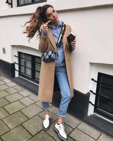 Το must-have παλτό που μπορεί να φορεθεί με κάθε outfit είναι αυτό Το must-have παλτό που μπορεί να φορεθεί με κάθε outfit είναι αυτό