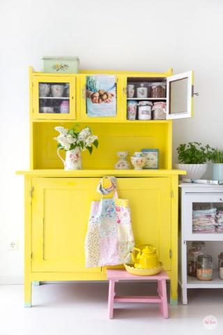 Δώσε ζωή στα παλιά σου έπιπλα με αυτό το απλό κόλπο Δώσε ζωή στα παλιά σου έπιπλα με αυτό το απλό κόλπο