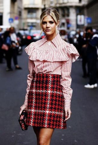 8 στιλιστικοί κανόνες που κάθε γυναίκα με πλούσιο μπούστο πρέπει να γνωρίζει