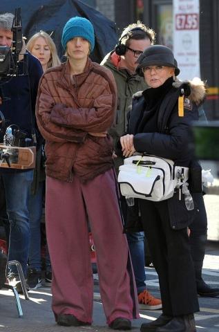 Σοκαριστικά αγνώριστη η Blake Lively για τον νέο της ρόλο 