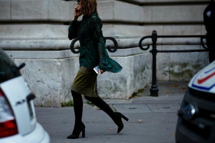 Over the knee boots: Ιδέες για να συνδυάσεις τις πιο sexy μπότες της σεζόν