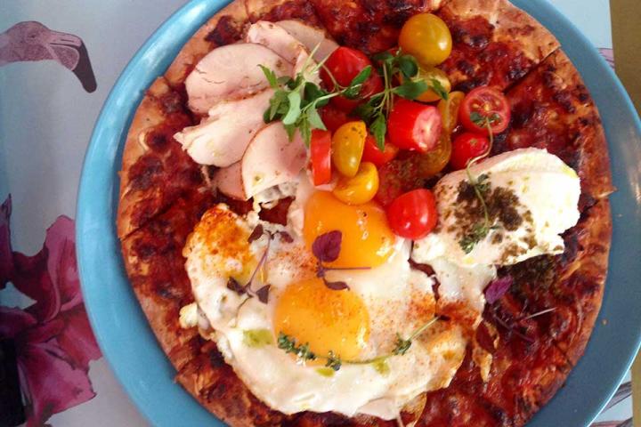 Η Αθήνα φοράει τη "Μάσκα" της Η Αθήνα φοράει τη "Μάσκα" της