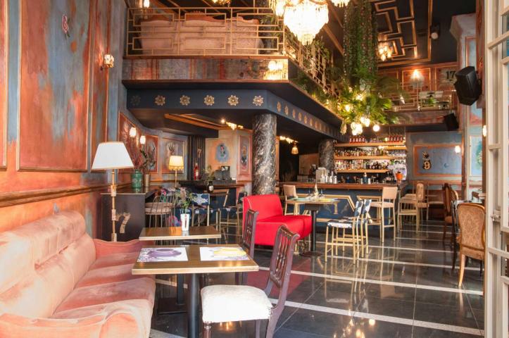 Η Αθήνα φοράει τη "Μάσκα" της Η Αθήνα φοράει τη "Μάσκα" της