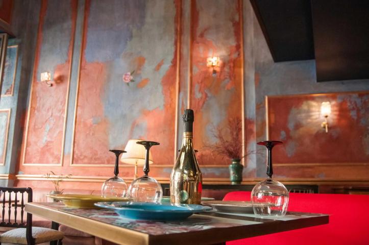 Η Αθήνα φοράει τη "Μάσκα" της Η Αθήνα φοράει τη "Μάσκα" της