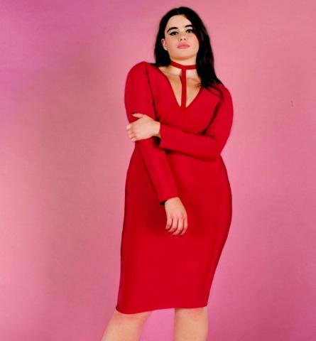 Μια... Barbie άλλο πράγμα! Αυτό το plus size model δε μπορείς να μην το αγαπήσεις