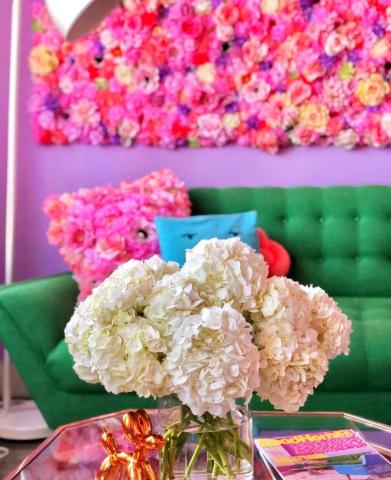 Το πιο δημοφιλές σπίτι του Instagram! Θα έμενες στο πιο πολύχρωμο διαμέρισμα του κόσμου;  Το πιο δημοφιλές σπίτι του Instagram! Θα έμενες στο πιο πολύχρωμο διαμέρισμα του κόσμου;