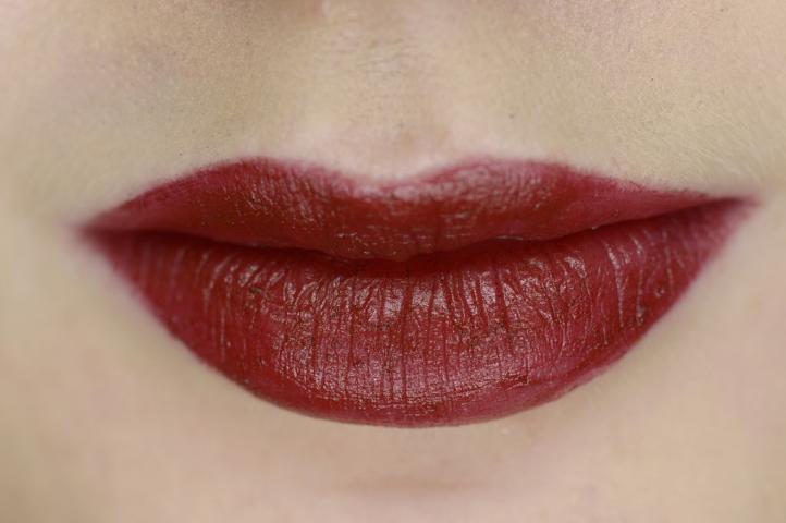 Party look: Τα lip trends που θα κάνουν τα χείλη σου ακαταμάχητα αυτές τις γιορτές Party look: Τα lip trends που θα κάνουν τα χείλη σου ακαταμάχητα αυτές τις γιορτές