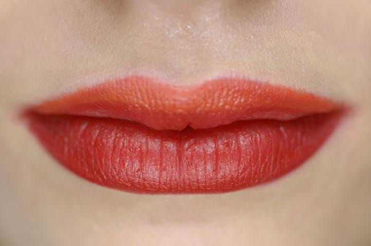 Party look: Τα lip trends που θα κάνουν τα χείλη σου ακαταμάχητα αυτές τις γιορτές Party look: Τα lip trends που θα κάνουν τα χείλη σου ακαταμάχητα αυτές τις γιορτές