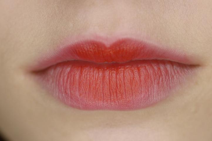 Party look: Τα lip trends που θα κάνουν τα χείλη σου ακαταμάχητα αυτές τις γιορτές Party look: Τα lip trends που θα κάνουν τα χείλη σου ακαταμάχητα αυτές τις γιορτές