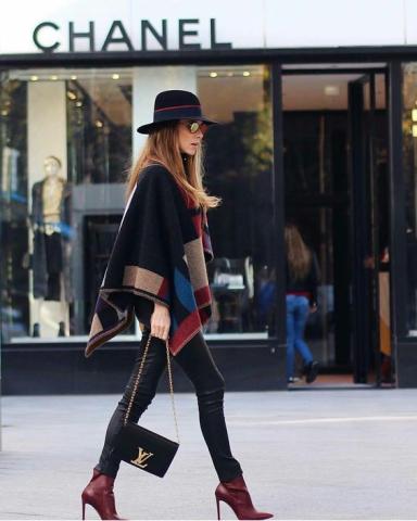 Ιδέες για να φορέσεις μια κάπα με τους πιο εντυπωσιακούς τρόπους Ιδέες για να φορέσεις μια κάπα με τους πιο εντυπωσιακούς τρόπους