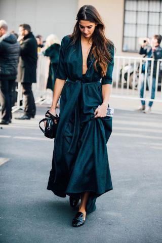 Τα flat παπούτσια που θα αντικαταστήσουν τα ψηλοτάκουνα αυτές τις γιορτές