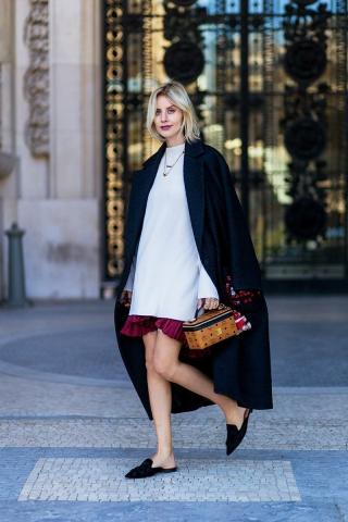 Τα flat παπούτσια που θα αντικαταστήσουν τα ψηλοτάκουνα αυτές τις γιορτές