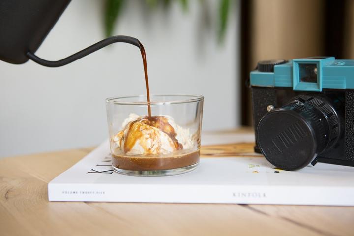 Στο Italus θα πιεις cappuccino σε μπισκοτένιο φλυτζανάκι και όχι μόνο! Στο Italus θα πιεις cappuccino σε μπισκοτένιο φλυτζανάκι και όχι μόνο!