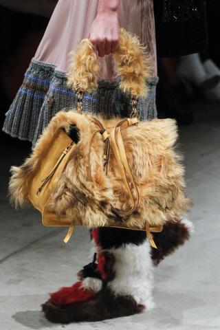 Οι πιο hot τάσεις στις τσάντες για το Φθινόπωρο/Χειμώνα 2017 Οι πιο hot τάσεις στις τσάντες για το Φθινόπωρο/Χειμώνα 2017