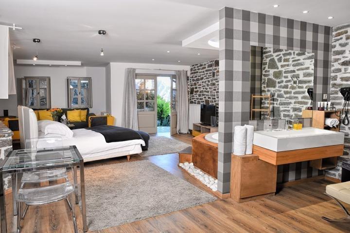 Και όμως το "Καλύτερο Ορεινό Θέρετρο της Νότιας Ευρώπης" βρίσκεται στην Ελλάδα και συγκεκριμένα... Και όμως το "Καλύτερο Ορεινό Θέρετρο της Νότιας Ευρώπης" βρίσκεται στην Ελλάδα και συγκεκριμένα...