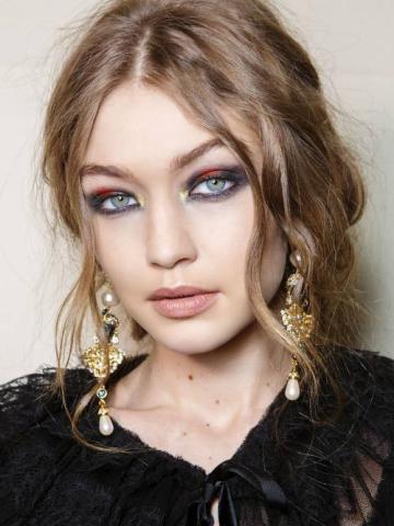 6 beauty looks που θες να δοκιμάσεις αυτά τα Χριστούγεννα