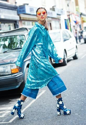 Christmas trend: Ώρα να βάλεις λίγη λάμψη στο καθημερινό σου στιλ Christmas trend: Ώρα να βάλεις λίγη λάμψη στο καθημερινό σου στιλ