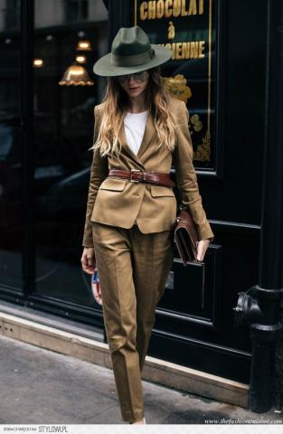 Αυτό είναι το χρώμα που θα σου δώσει τις πιο chic & classy εμφανίσεις