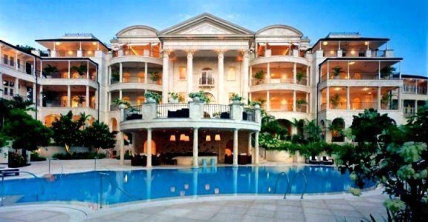 Η έπαυλη της Rihanna στην Καραϊβική είναι (σίγουρα) το σπίτι των ονείρων μας Η έπαυλη της Rihanna στην Καραϊβική είναι (σίγουρα) το σπίτι των ονείρων μας